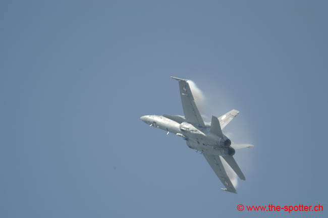 Swiss-F-18C (28)