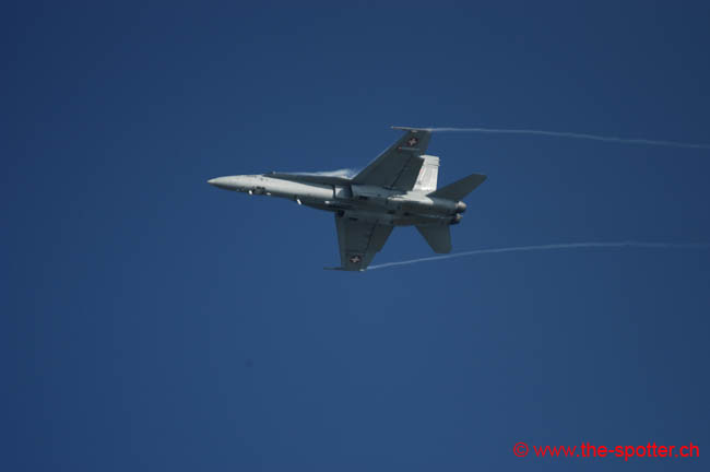 Swiss-F-18C (3)