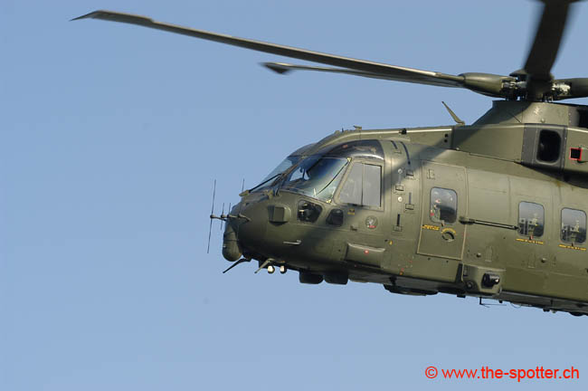 Eh-101-Merlin (11)