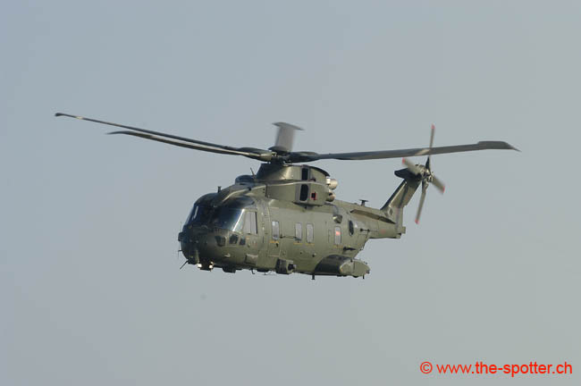Eh-101-Merlin (8)