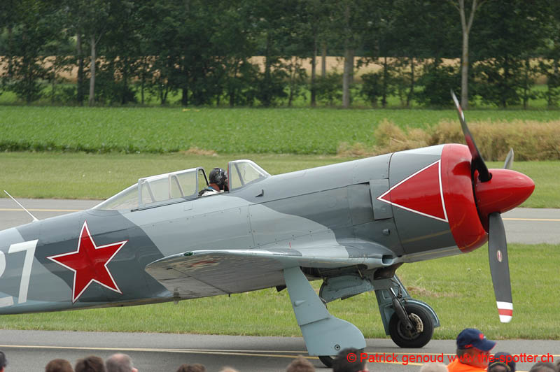 YVAIR05 in flight-1115