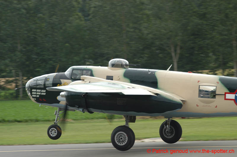 YVAIR05 in flight-1223