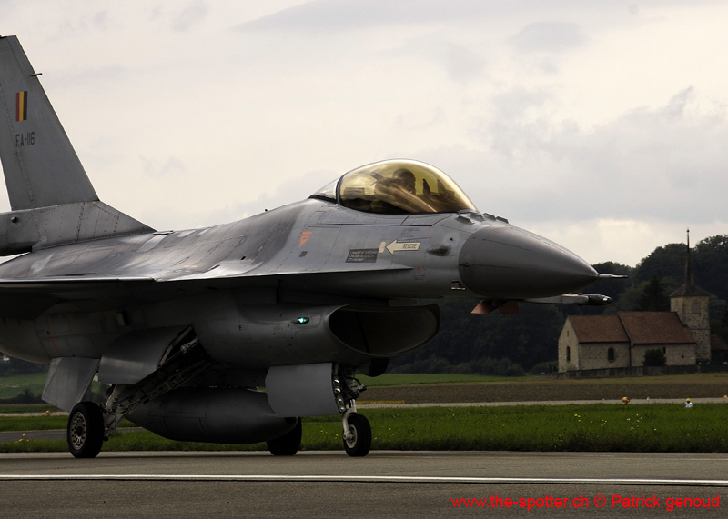 Falcon VS Hornet 23-24.08184