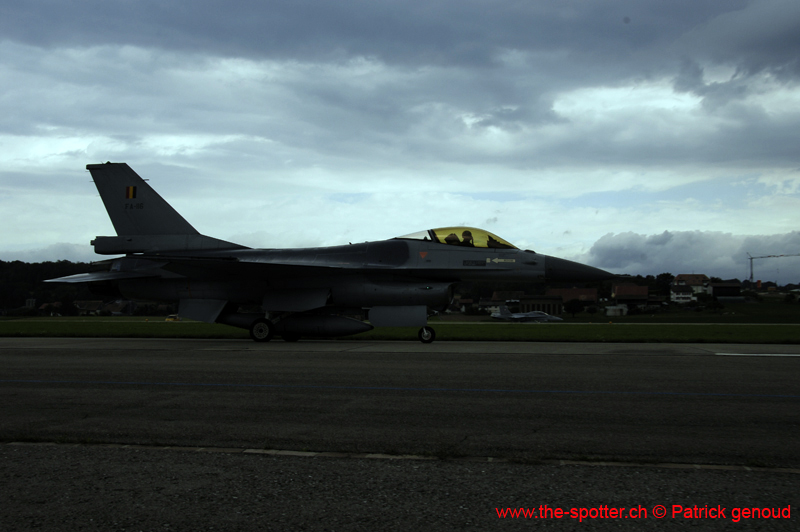 Falcon VS Hornet 23-24.08186