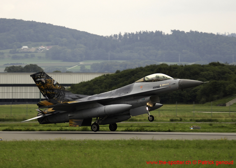 Falcon VS Hornet 23-24.08194