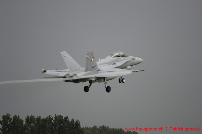 Falcon VS Hornet 23-24.08226