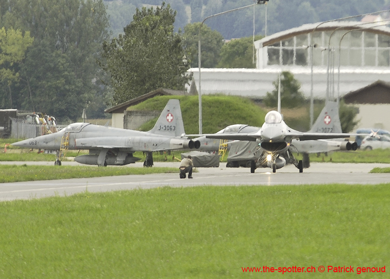 Falcon VS Hornet 23-24.08245