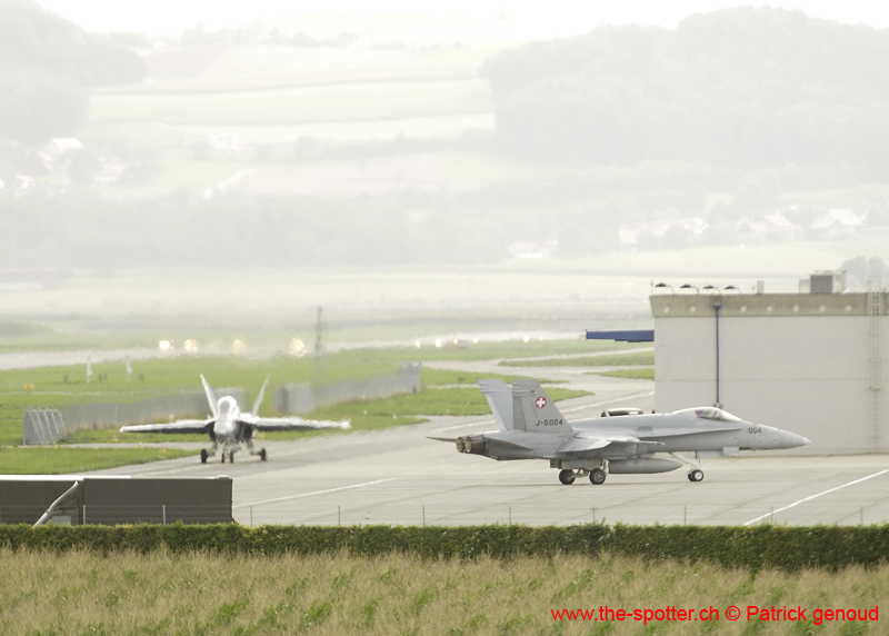 Falcon VS Hornet 23-24.08247