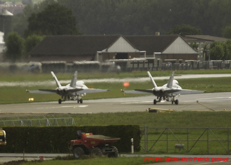 Falcon VS Hornet 23-24.08253