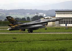 Falcon VS Hornet 23-24.08195