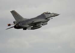 Falcon VS Hornet 23-24.08239