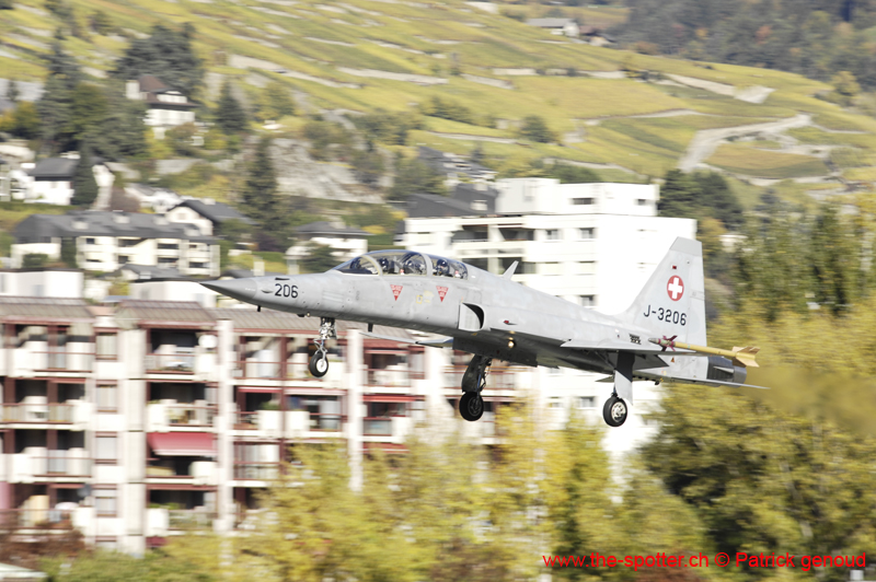alpha jet cazaux 25-10-121