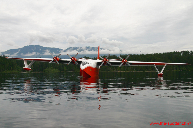 CAA9 070718 026-Martin Mars JRM-3 C-FLYL
