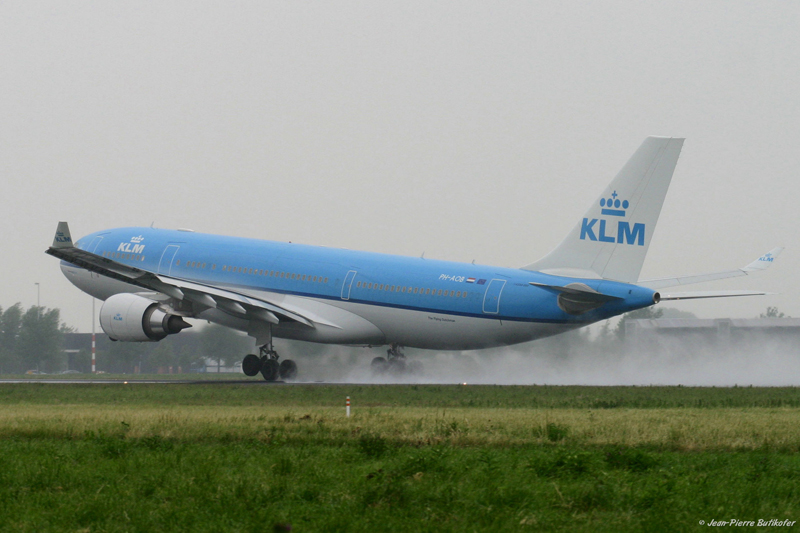 AMS 060621 05-Airbus A-330 PH-AOB KLM