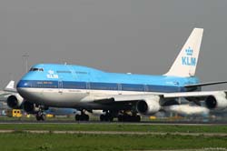 AMS 070425 49-Boeing B-747 PH-BFG KLM