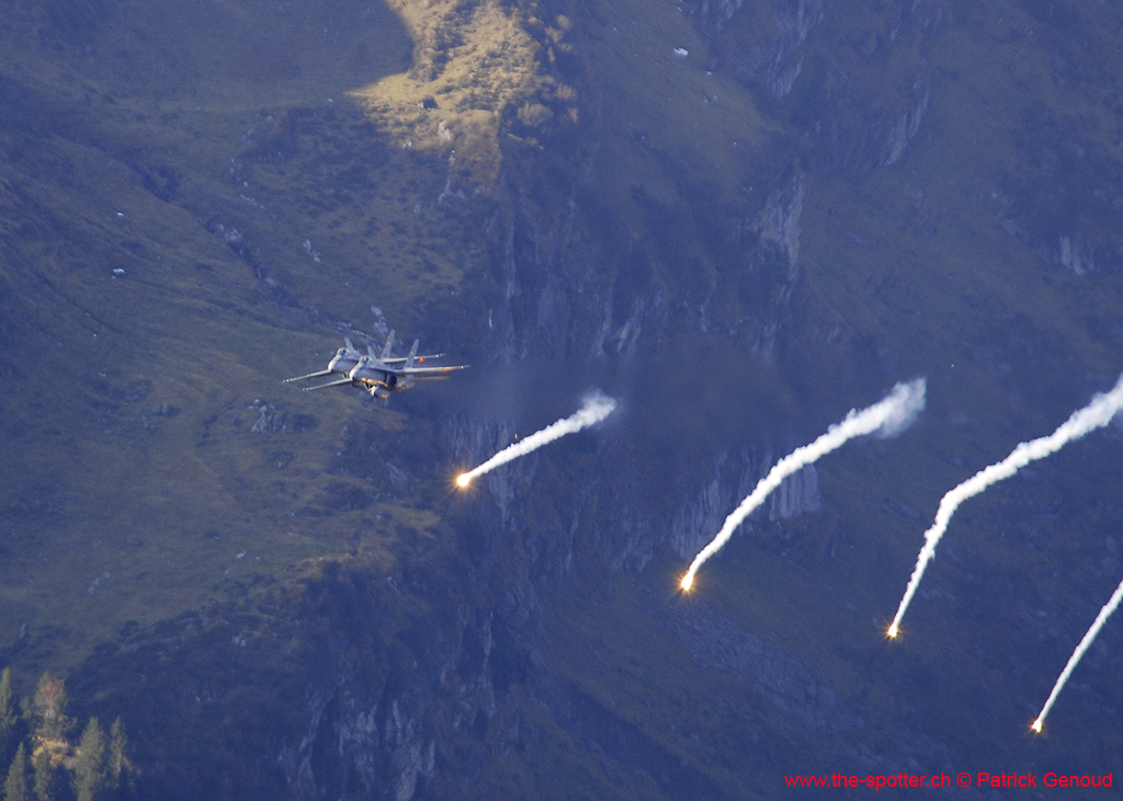 axalp-09-10-242