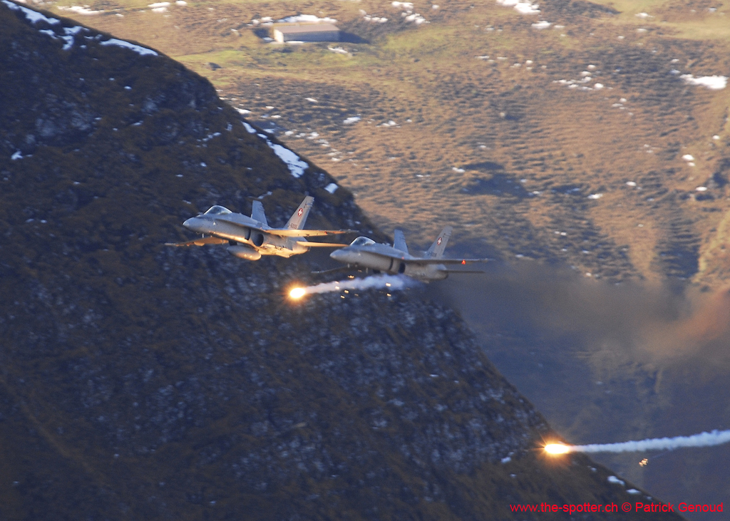 axalp-09-10-244