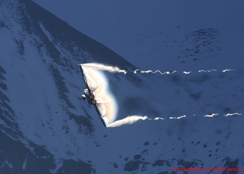 axalp-09-10-285