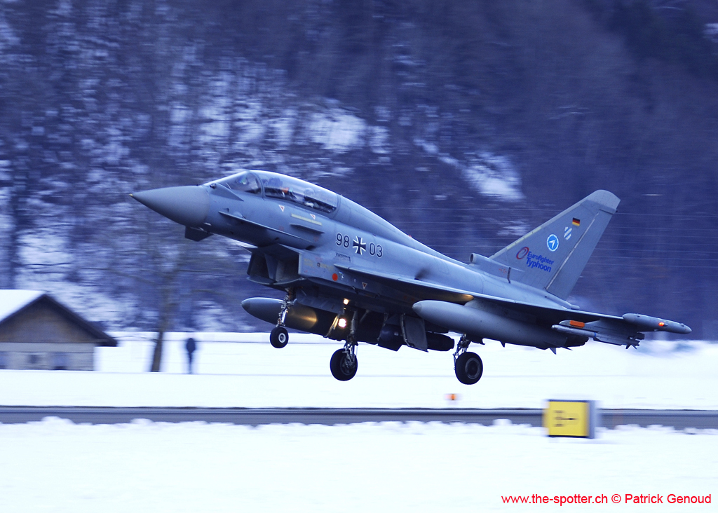 eurofighter-27-11-201