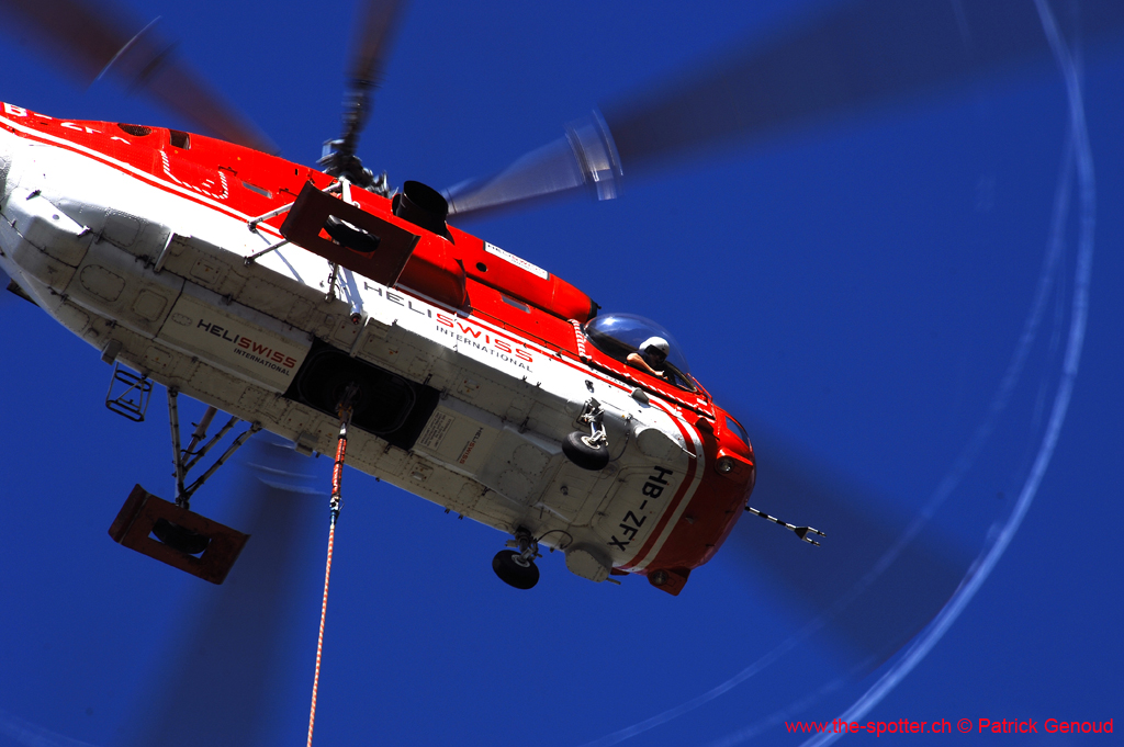 heliswiss-25-08-221