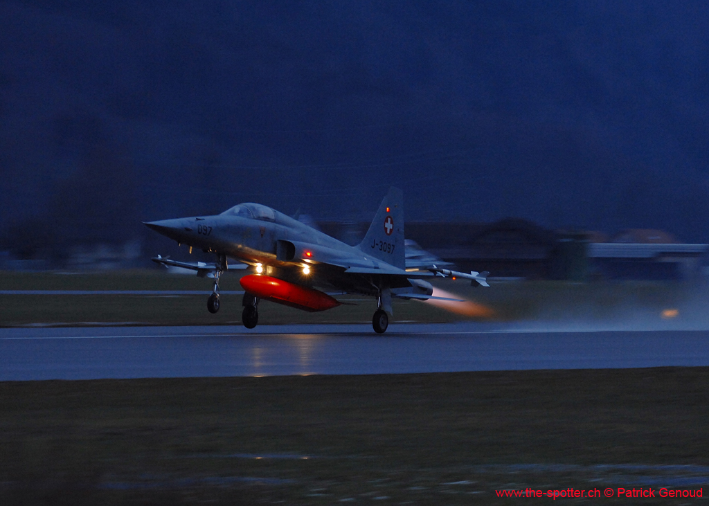 wef-25-01-08-103