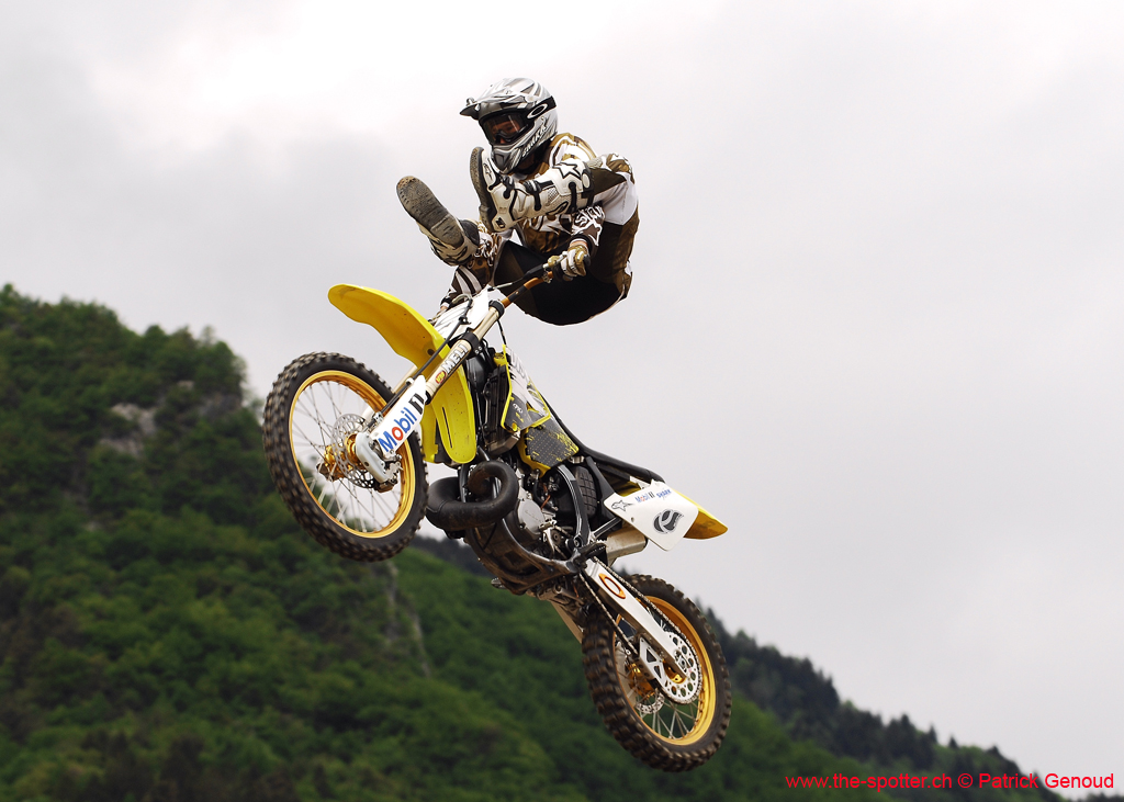 cross-17-05-08-108