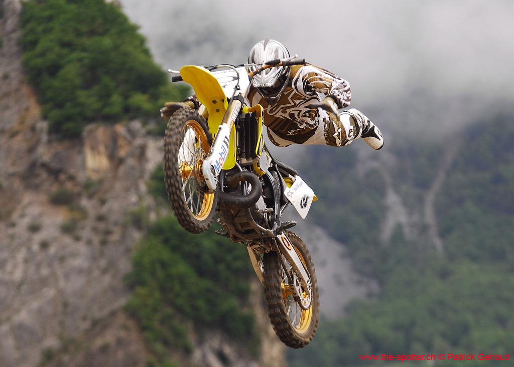 cross-17-05-08-133