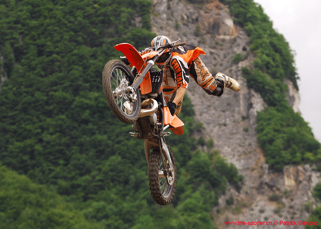 cross-17-05-08-137