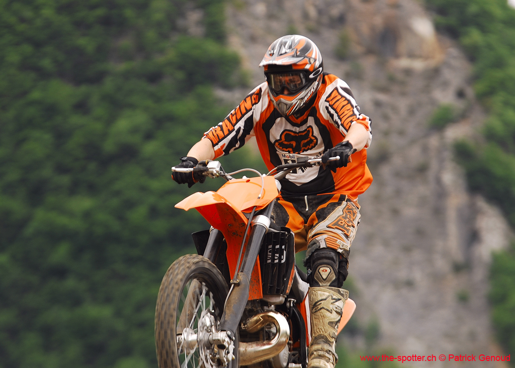 cross-17-05-08-140