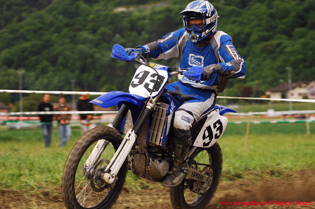 cross-17-05-08-172